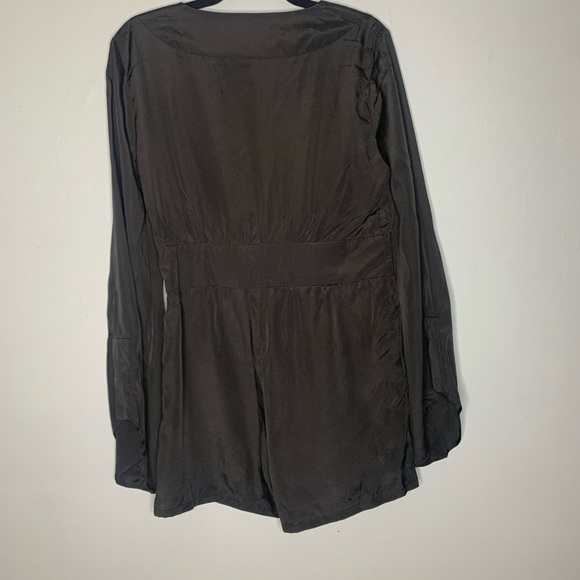 Venus black Shorts Romper - Picture 5 of 6